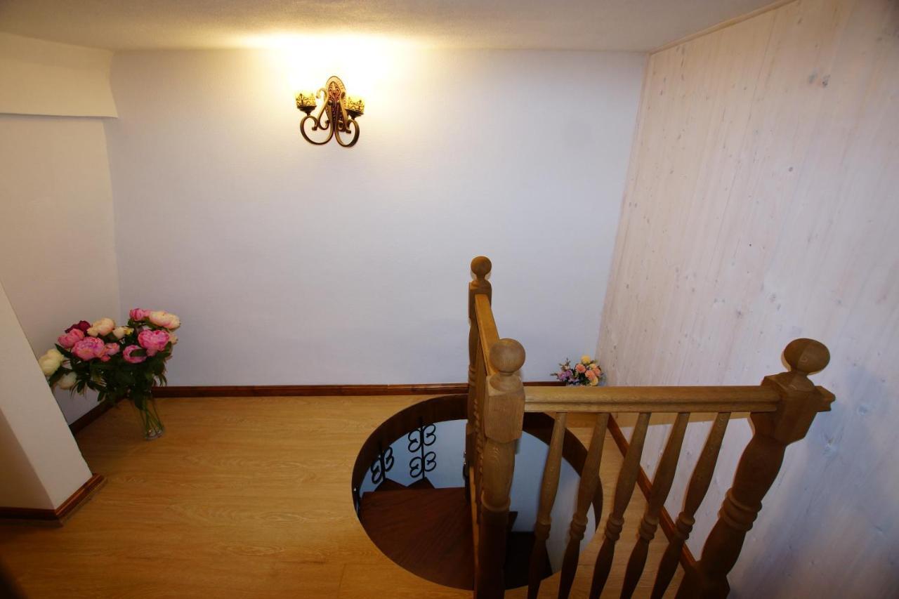 Altes Faehrhaus An Der Mosel Anno1633 Apartment Traben-Trarbach Exterior photo